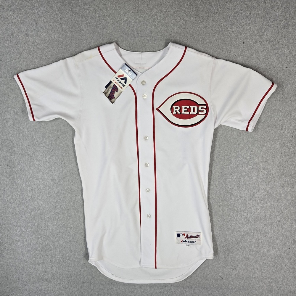 VINTAGE Cincinnati Reds Men Jersey 40 White Embroidered Majestic Team Logo NWT